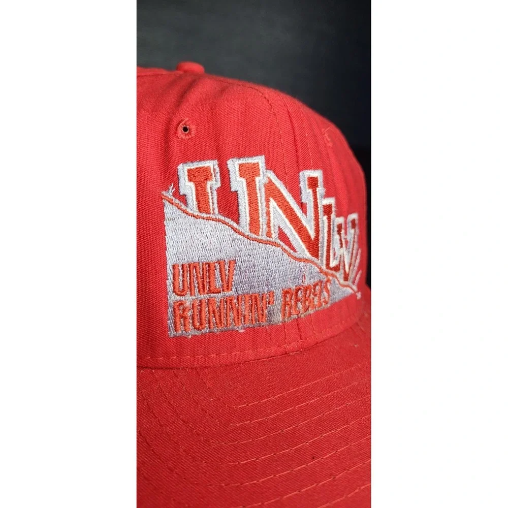 Vintage UNLV SPORTS SCRIPT SNAPBACK HAT UNLV 